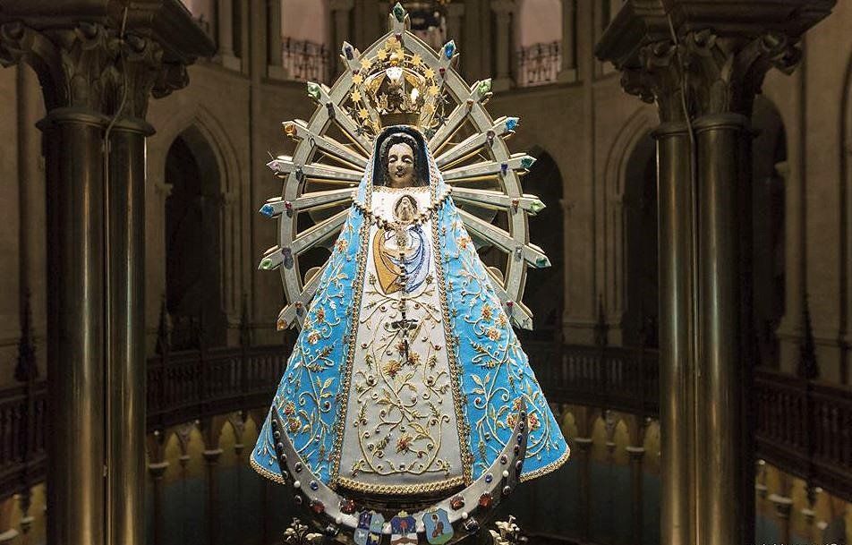 8 DE MAYO, DIA DE LA VIRGEN DE LUJAN.-