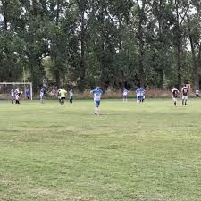 FALLECIO EN PLENO PARTIDO DE FUTBOL.-
